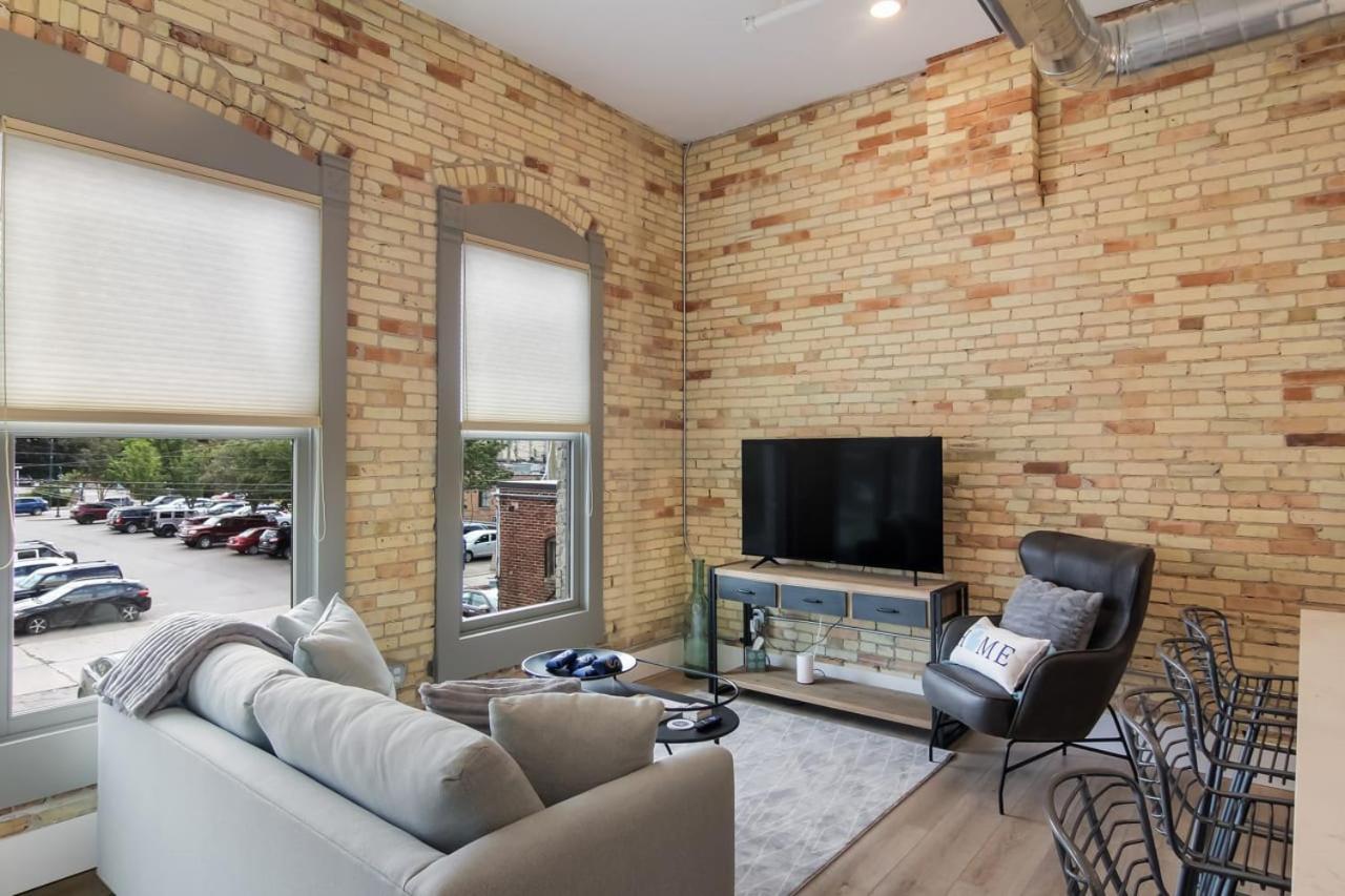 Golden Lofts Unit 1 Downtown Traverse City 1Bd 1Ba Ngoại thất bức ảnh