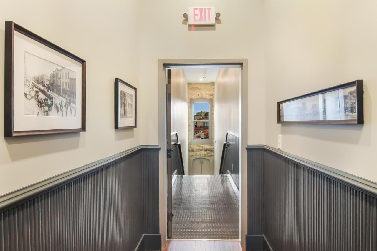 Golden Lofts Unit 1 Downtown Traverse City 1Bd 1Ba Ngoại thất bức ảnh